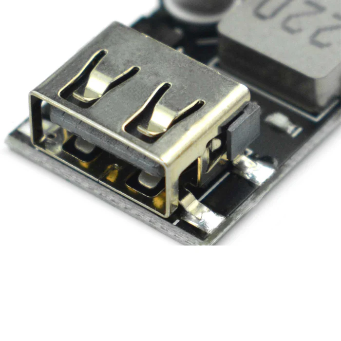 DFRobot DC to DC USB Fast Charging Module 6~32V to 5V/3A - Image 4